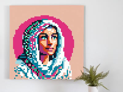Pixel art vrouw schilderij | Geometrische elegantie: een vrouw tot leven gebracht in pixels | Kunst - 75x75 centimeter op Forex | Foto op Forex