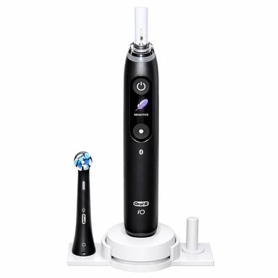 Elektrische Tandenborstel Houder met Oplaadstation Geschikt voor Oral-B iO Series 7 / 8 / 9 – Badkamer Organizer – Standaard met 2 Opzetborstel Houders – Hygiënisch Docking Station – Wit