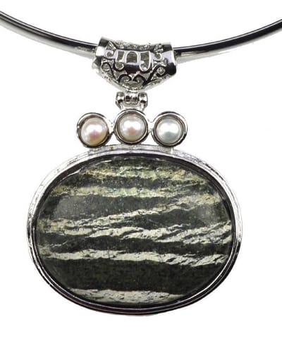 Zoetwater parel en edelstenen ketting Three Pearl Zebra Jasper - echte parels - japsis - zwart - wit - zilver - ketting met hanger - luxe sieraden zakje - parelketting dames - edelstenen ketting dames