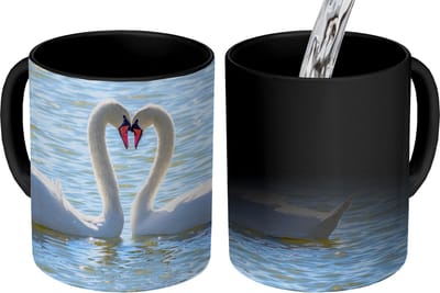 Magische Mok - Foto op Warmte Mokken - Koffiemok - Vogels - Zwaan - Water - Liefde - Zon - Magic Mok - Beker - 350 ML - Theemok