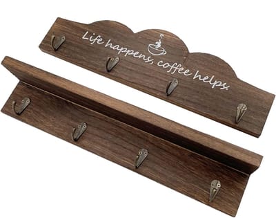 Famanu – Wandbekerhouder set (2 stuks) met 8 haken + plankje – houten koffiekop hanger voor bar/keuken (bruin)