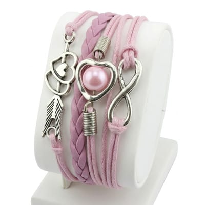 Roze wikkel armband voor dames – imitatieleer armband met infinity teken, hartjes en pijl bedel