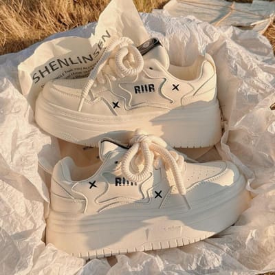Diksoldige Verhogende Kleine Witte Schoenen Dames Nieuwe Lente Veelzijdige Studenten Boardschoenen Casual Sportschoenen 37 wit