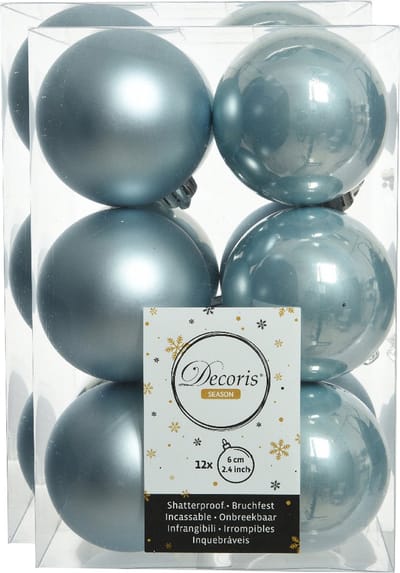 Decoris kerstballen - 24x st - lichtblauw - D6 cm - kunststof - mat/glans - kerstversiering