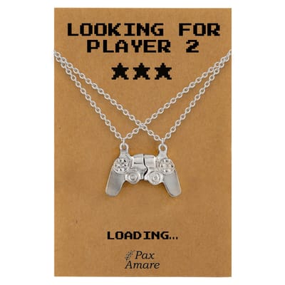 BFF Ketting voor 2 'Looking for Player 2' - Controller - Vriendschapsketting op Cadeau Kaartje - 45cm + 5cm verstelbaar - Zilverkleurig - Best Friends Hanger - Pax Amare