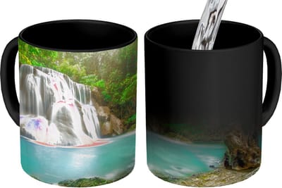 Magische Mok - Foto op Warmte Mokken - Koffiemok - Bos - Waterval - Natuur - Magic Mok - Beker - 350 ML - Theemok