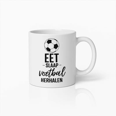 Eet Slaap Voetbal Herhalen Mok – Leuk Cadeau Voor Voetbalfans – Koffiebeker Voor Sportliefhebbers