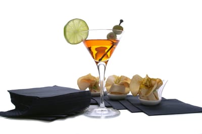 2ply zwarte drankservetten. 500 Count 2Ply Cocktail zwarte servetten. 5 x 5 zwarte drankservetten.