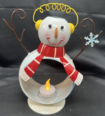 Decoratieve Kerst theelichthouder "Sneeuwpop" - metaal - hoogte 20 x 19 x 9 cm - meerkleurig - exclusief theelicht - Woonaccessoires - Decoratieve theelichthouders - Kerst accessoires