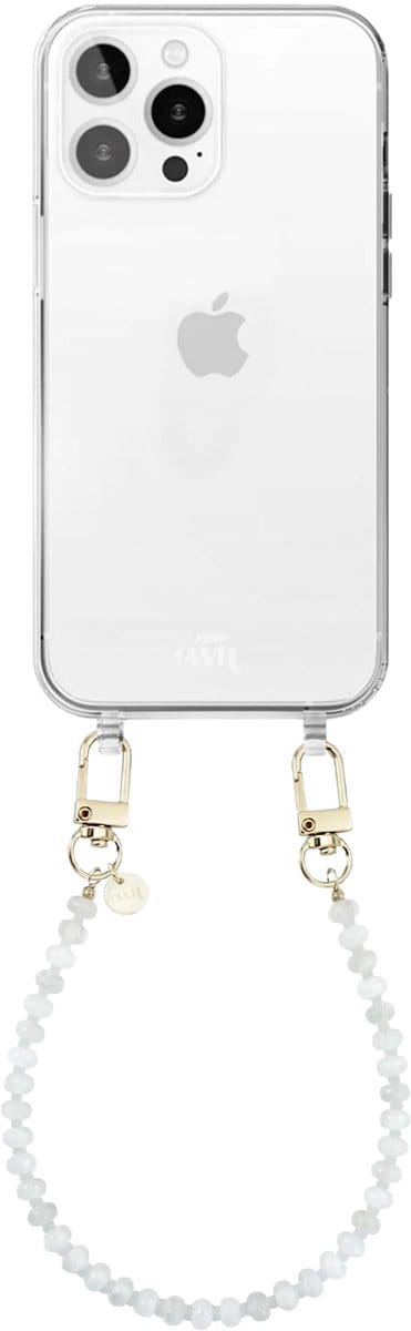 xoxo Wildhearts siliconen hoesje geschikt voor iPhone 16 Pro Max - Dusty White - Kort koord - Telefoonhoesje - Hoesje met koord - Kralenketting - Wit telefoonkoord - Transparant hoesje