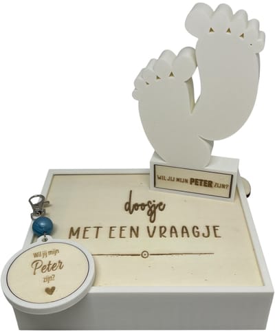 Geschenkbox Wil jij mijn PETER zijn? | blauw | 3D | sleutelhanger | voetjes | peter vragen | peter worden | peetoom vragen | peetoom worden | cadeau | doosje met een vraag