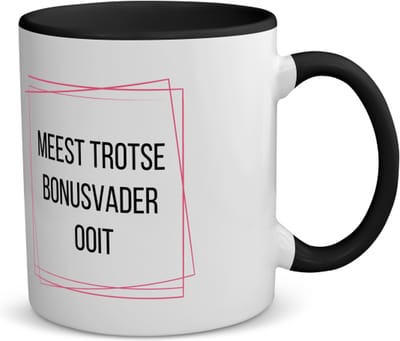 Akyol - meest trotse bonusvader ooit koffiemok - theemok - zwart - Papa - trotse bonusvader - vader cadeautjes - vaderdag - verjaardagscadeau - verjaardag - cadeau - geschenk - kado - gift - vader artikelen - 350 ML inhoud