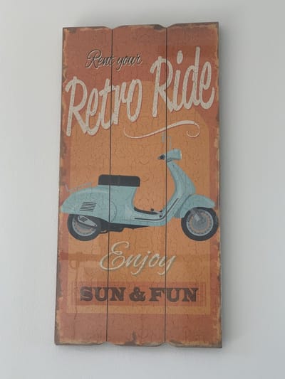 Wandbord Vespa "Rent Your Retro Ride"