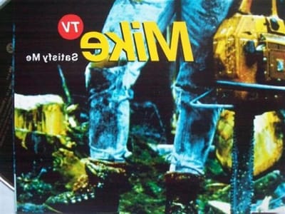 Muziek CD - Album Schijf - Muziek Luisteren - Originele Uitgave - Standaard Formaat - Niet Van Toepassing