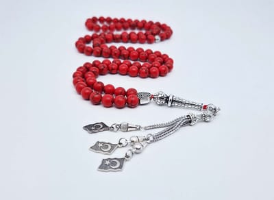 Handgemaakte tesbih "Tasbih" natuursteen "Rode howliet" - Aantal kralen 99 - Diameter kralen 8MM - met metaal tassel "Turkiye" - Een mooi cadeau-idee