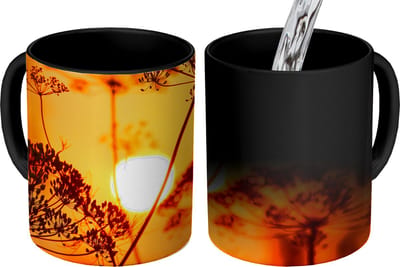 Magische Mok - Foto op Warmte Mokken - Koffiemok - Planten - Bloemen - Zonsondergang - Oranje - Magic Mok - Beker - 350 ML - Theemok