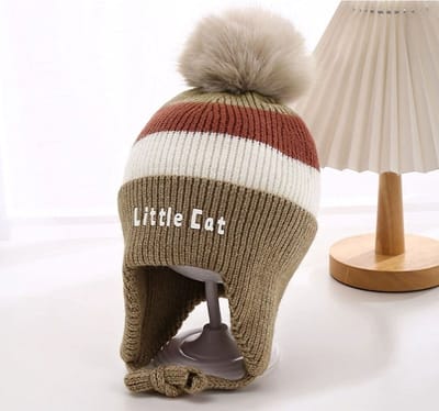 Decopatent LITTLE CAT - Muts Kind - Kinder muts met pompon - 6 Maanden t/m 6 jaar - Maat 48/52 - Kindermutsen Jongens & Meisjes - Gebreide Muts met Binnenvoering - Muts Baby / Peuter / Kleuter - Wintermuts - Kleur: Bruin met gekleurde Strepen