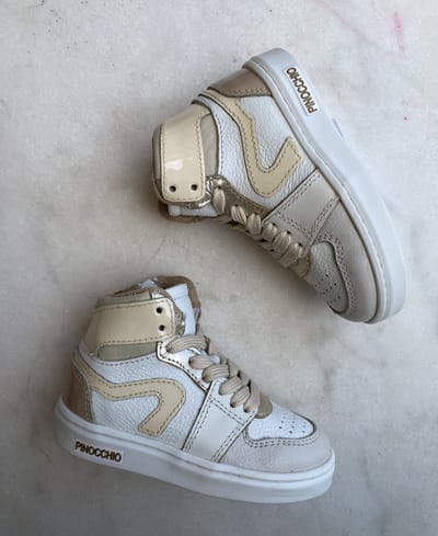 Pinocchio sneaker beige maat 22