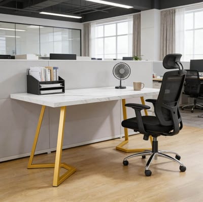 FloraGrace Bureau - Moderne Computertafel Voor Home Office En Studie - Rechthoekig Werkblad In Marmerlook - Metaal En Hout - 140x80x75 Cm - Wit Goud