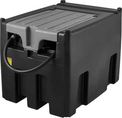 Draagbare dieseltank van – 116 gallon, 10 GPM doorstroomsnelheid. Met 12 V elektrische pomp en 13,1 voet slang. PE-tank voor eenvoudig transport. Zwart