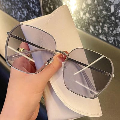 Zonnebril Nieuwe Stijl voor Dames, Koreaanse Versie, Modieuze Dames, Groot Gezicht, Rond Gezicht, Slank Makend, Live Straatfotografie, Zonnebril Zomer