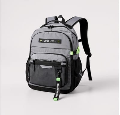 TK-S Rugzak, Lichtgrijs en Ruim, 30 Liter, 17,3 inch laptop, drankflesvak. (50x30x20cm)