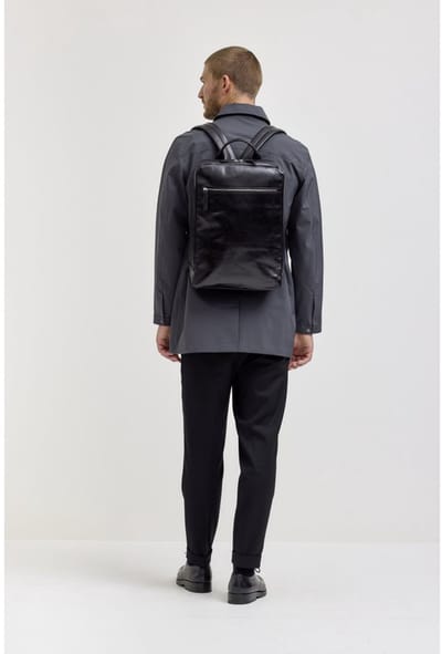 JOST Leren Laptop rugzak Rugzak met laptopvak Skagen Daypack Backpack Black Zwart