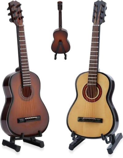 Miniatuur Gitaar Decoratie - Houten Muziekmodel - Artistieke Display - Fijn Vakmanschap - 17.5 x 7.5 x 5.5 cm