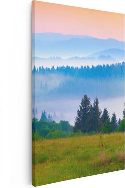 Artaza Canvas Schilderij Mistig Bos - 20x30 cm - Klein - Wanddecoratie Bergen - Muurdecoratie Natuur - Kamer Accessoires Landschap