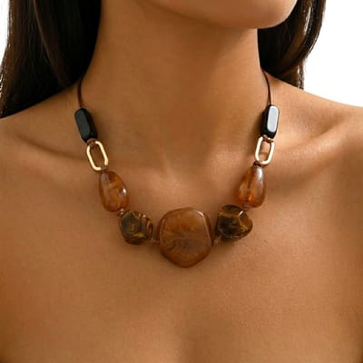 Koffiebruine kralen ketting dames ketting met hanger verstelbare koord ketting vintage stijl onregelmatige geometrische hars kralen statement ketting met decoratieve kralen