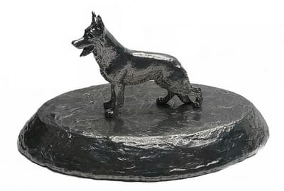 Urn Duitse herder groot