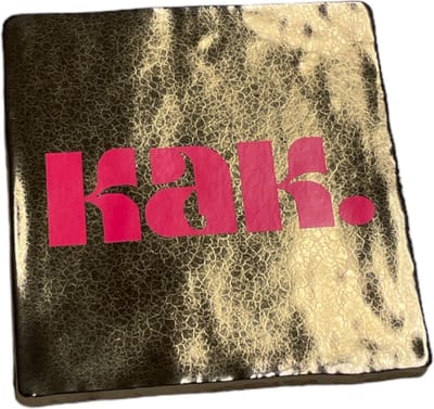 Hippe tegeltje met tekst: KAK. | Goud met neon roze | Gepersonaliseerde cadeau | Hippe Spreuktegel | Nieuwe woning cadeau | Housewarming cadeau | Tegeltjes met tekst