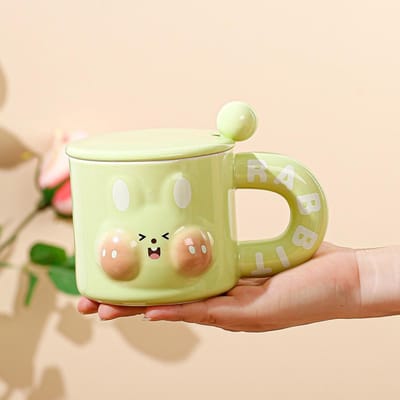 Openingscadeau Keramische Beker met Deksel en Lepel Cartoon Konijn Schattig Meisje Cadeau Waterbeker Grote Capaciteit Hoge Temperatuurbestendigheid 360ML beige