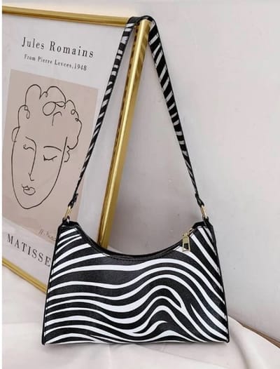 Zebra print schoudertas - zwart tas - tas - schoudertas - zwarte tas - schoudertas dames - schoudertassen - statement tas - grote zwarte tas - hobo tas - schoudertas