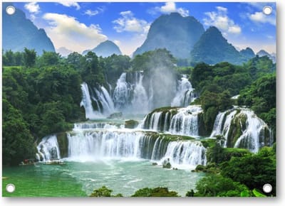 Grote waterval met bergen op de achtergrond - Tuinposter 70x50 - Wanddecoratie - Natuur