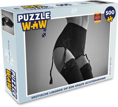 Puzzel Erotische lingerie op een grijze achtergrond - Legpuzzel - Puzzel 500 stukjes