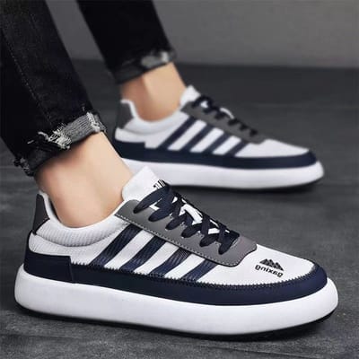 Automne Nouveaux Hommes Chaussures de Skate Légères et Respirantes Sport Décontracté Chaussures Tendance Version Coréenne des Chaussures Blanches à Semelle Souple Basse pour Hommes 44 black