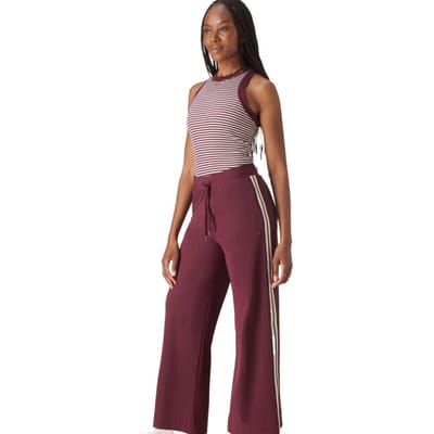 Sweaty Betty Explorer Wide Leg 30 Broek ROOD - Maat S