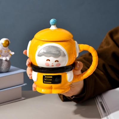 Astronaut Mok Creatieve Astronaut Mok Vrouwelijke Keramische Onderglazuur Kleur Couple Drinkwater Kop Kinderen Verjaardagscadeau 425ml yellow