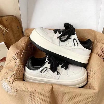 Platform Witte Schoenen Dames Lente en Herfst Nieuwe Niche Origineel Melkwit Grote Neus Broodschoenen Sportief Casual Board Schoenen 40
