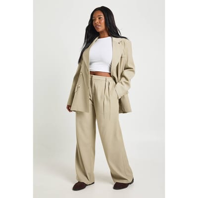 boohoo Dames Plus Getailleerde Wijde Pijpenbroek | Verstandig | Maat: 44