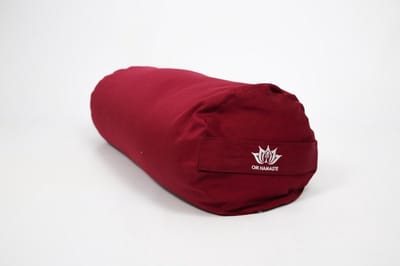Om Namaste Bolster XL Bordeaux Rode Yogabolster - Gevuld met Boekweitkaf - 5,5kg
