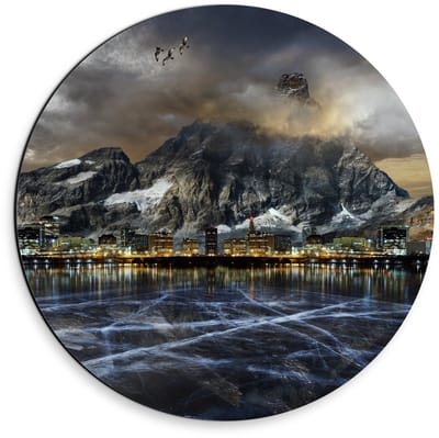 Dibond Wandcirkel - Storm boven Berg - 30x30cm Foto op Aluminium Wandcirkel (met ophangsysteem)