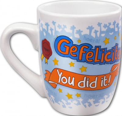 Geslaagd - Mok - Gefeliciteerd - Je bent een topper - You did it! - In cadeauverpakking met gekleurd lint