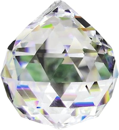 Helder glazen kristallen bal van 60 mm als hangdecoratie, ideaal voor prismatische effecten en sfeervolle aankleding van diverse gelegenheden