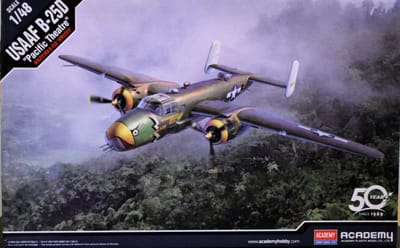 Academy Modelbouwpakket Vliegtuigen - 12328 North American B-25 Mitchell - USAAF B-25D -Pacific Theatre- - Propeller Vliegtuig Plastic - 1:48 - Modelbouw
