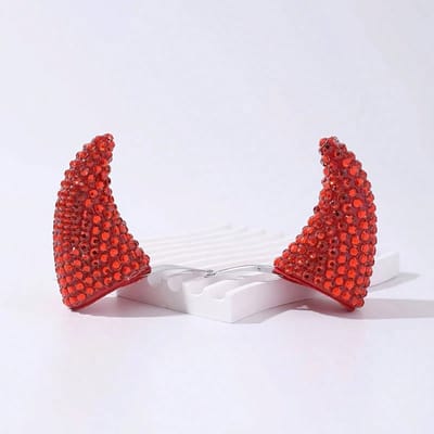 2 pinces à cheveux en résine rouge en forme de corne ornées de strass rouges, parfaites pour les fêtes, les réunions et les occasions festives rouge