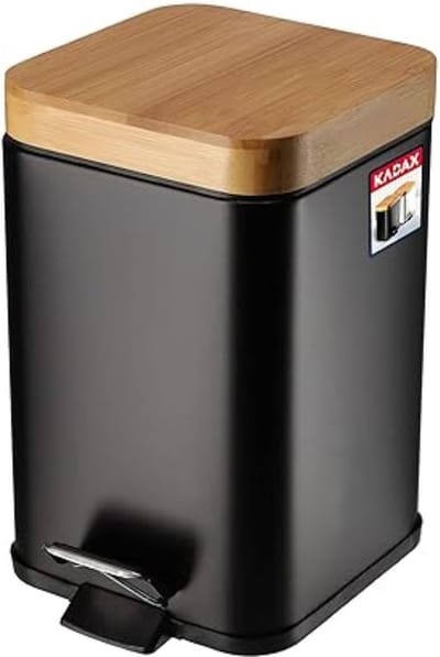 afvalbak-van gepoedercoat staal-3 liter-emmer met bak en voetpedaal-afvalemmer met softclosemechanisme-vuilnisemmer met bamboedeksel-zwart
