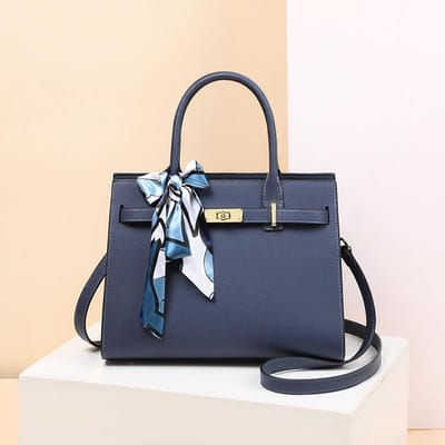 Nieuwe Handtas Echt Leer Atmosferisch Dames Middelbare Leeftijd Crossbody Tas High-end Moedertas beige