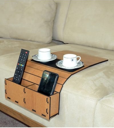 Nestly - Houten Opklapbare Salontafel met Armleuning, Draagbare Hoofdsteuntafel, Bijzettafel met Afstandsbediening, Okkernoot, 28 x 50 cm